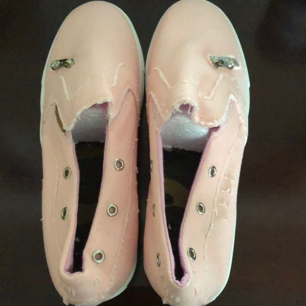 Adorable pink canvas slip ons